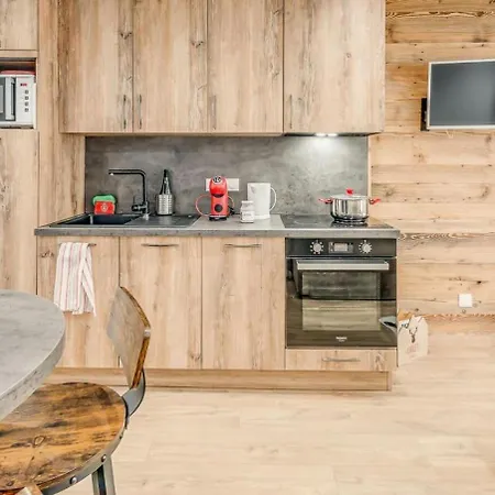 Hameaux De Toviere - 2 Pieces Pour 4 Personnes 91 * Tignes
